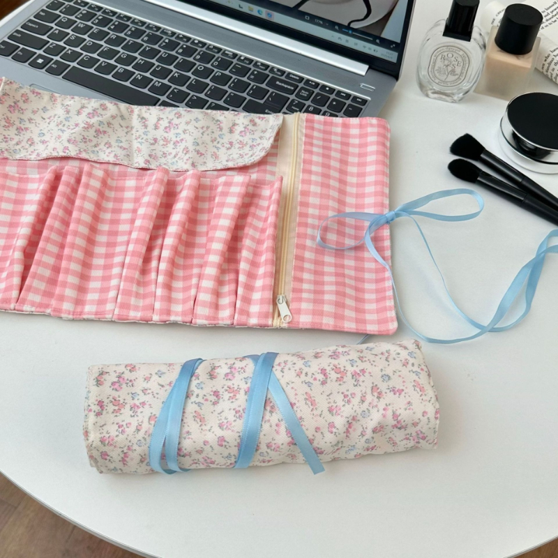 Aesthetic Spring Floral Roll-u - Pen Pouch Roll ulasan dan harga